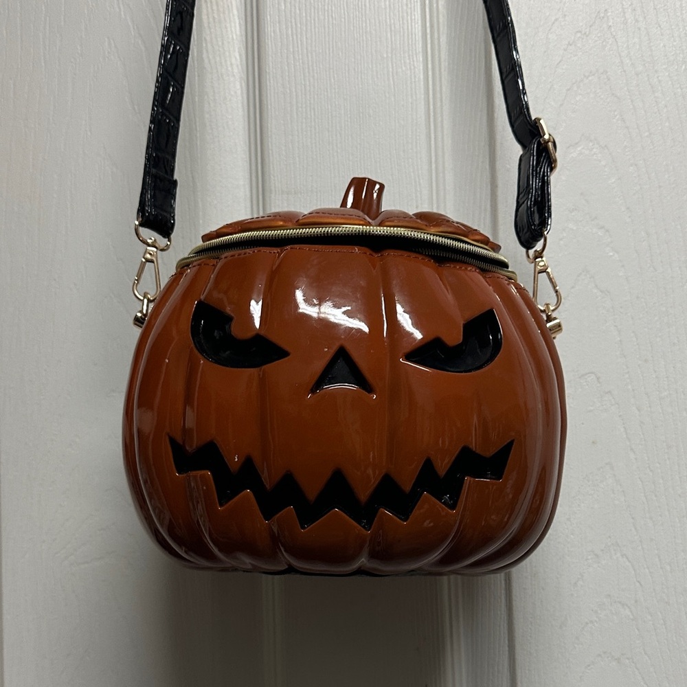 Pumpkin-Shaped Women's Bag